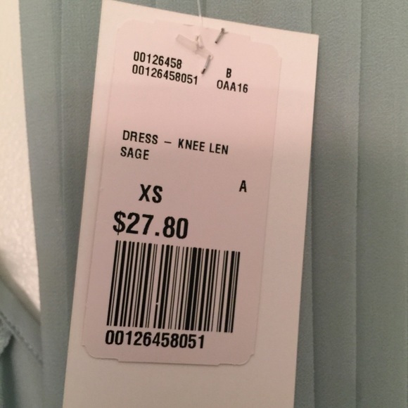 ❌CLEARANCE❌ Forever 21 Chiffon dress, NWT - Picture 5 of 8